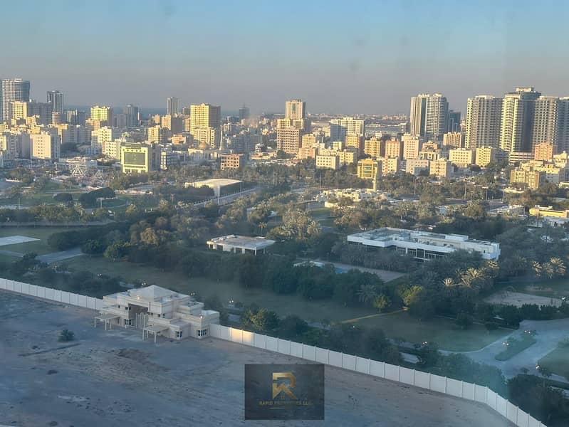 10 palace view. jpeg