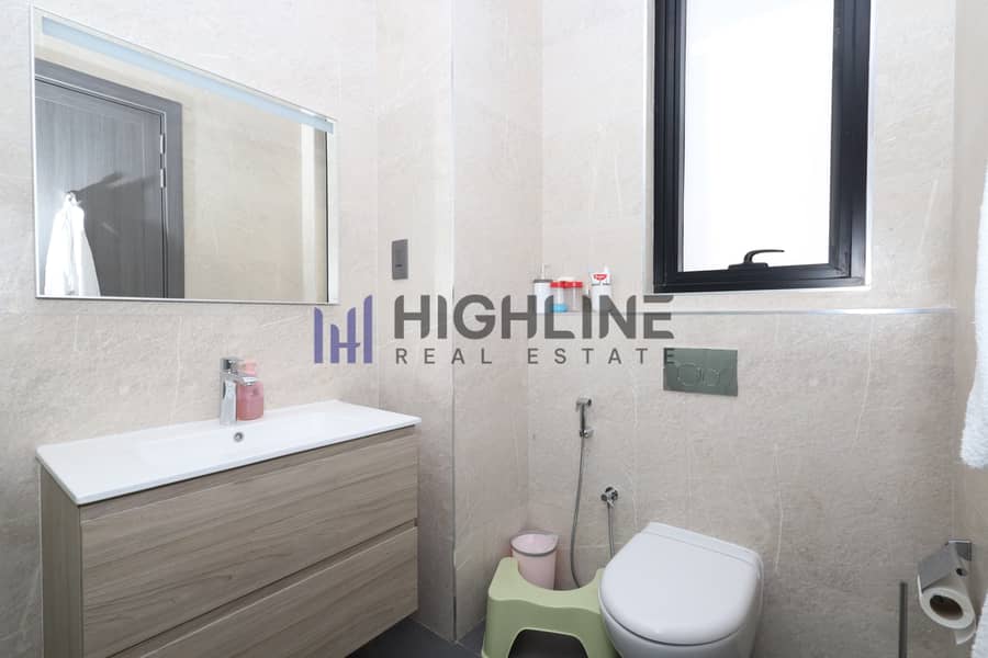 27 ef40a228-a08e-4a4d-807d-fe819ce16d4c. jpg