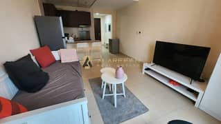 Cozy Studio | Prime Location | Community View