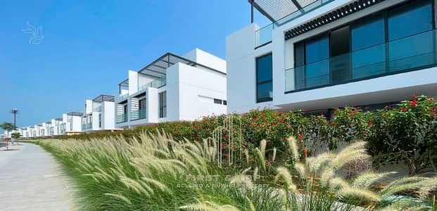 5 Bedroom Villa for Sale in Ajmal Makan City - Sharjah Waterfront, Sharjah - villa. PNG