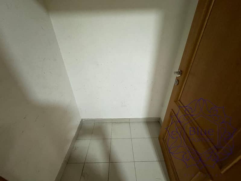 16 1e2c13d7-2bbc-4ee6-aadd-715e5691a5e9. jpeg