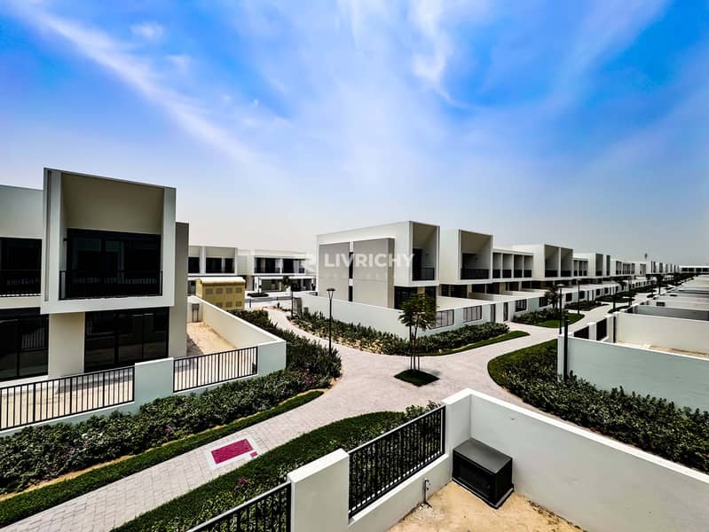 Таунхаус в Таун Сквер，Маха Таунхаусы, 4 cпальни, 220000 AED - 12338156