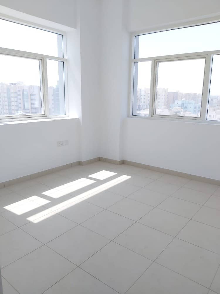 Beautiful brand new 2 bedroom 2 washroom with nice kitchen in new building ME10