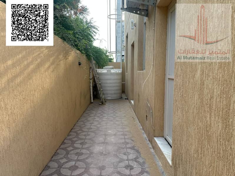 2 0b4870cf-2500-499e-bd25-78ccaa5d5df1. jpg