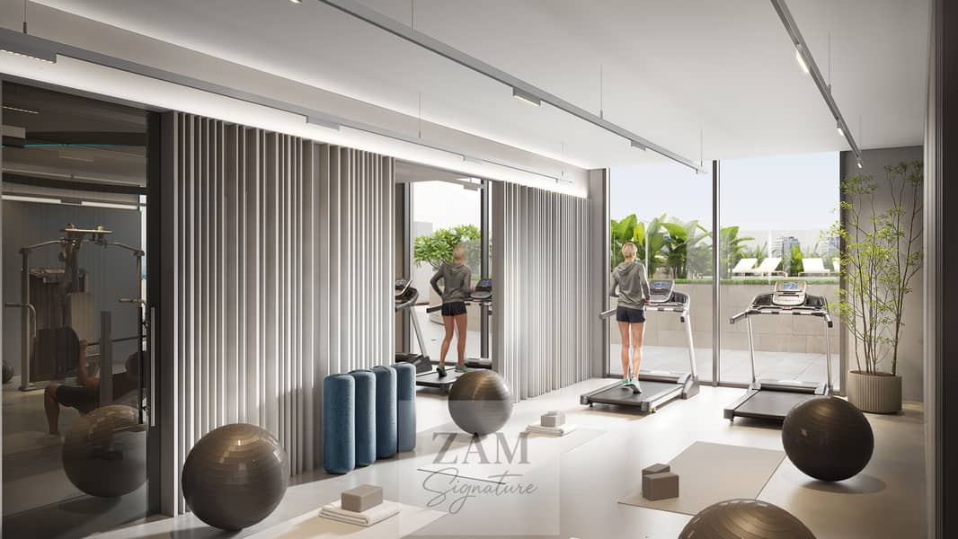 12 V1STARA_Ladies Gym. jpg