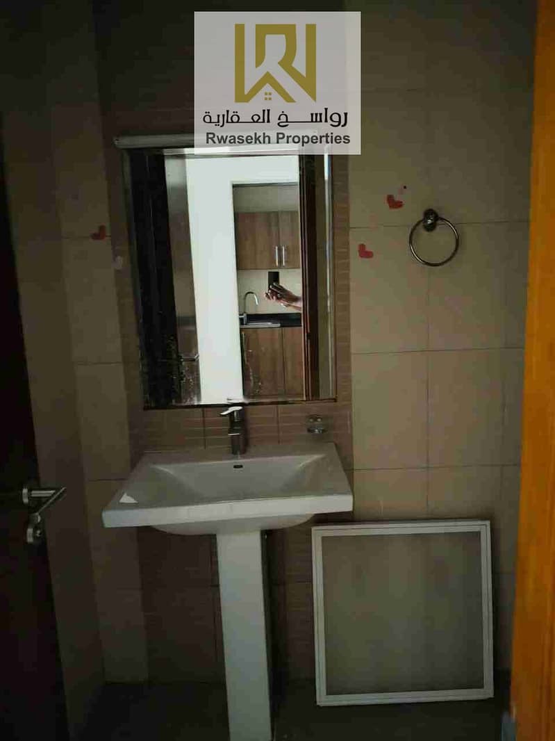 10 1000038094. jpg