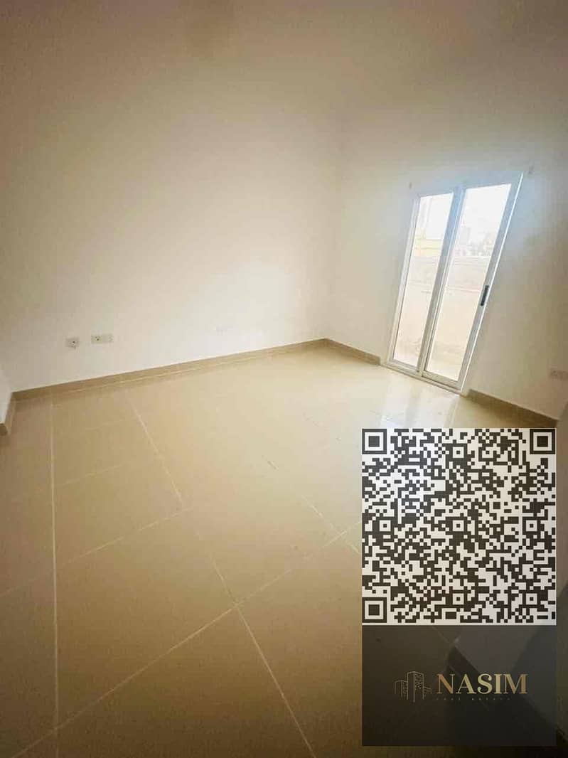 11 dcfccbe5-d70a-4893-adcb-29d700c879cb. jpg