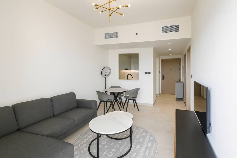 7 Nourelhouda Bourrour7. jpg