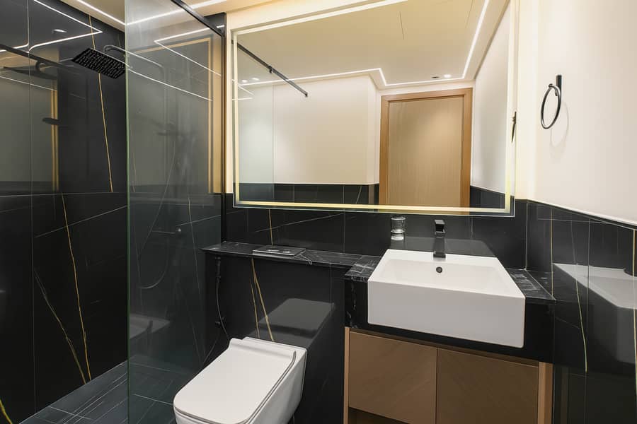 23 Nourelhouda Bourrour23. jpg
