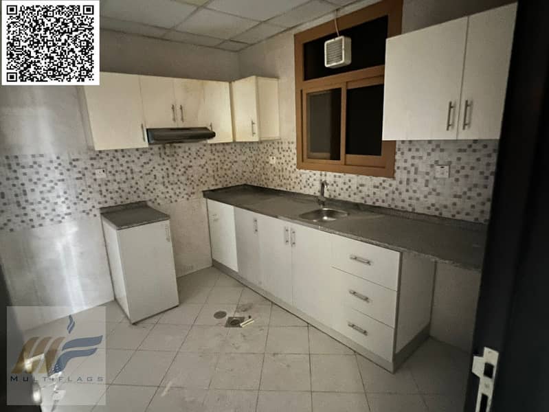 2 af170d89-089f-43e0-8c9a-62dba398c0aa. jpg