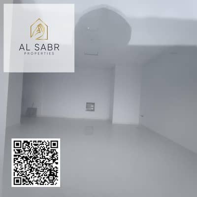 محل تجاري  للايجار في الجرف، عجمان - WhatsApp Image 2025-07-27 at 10.42. 49 AM. jpeg