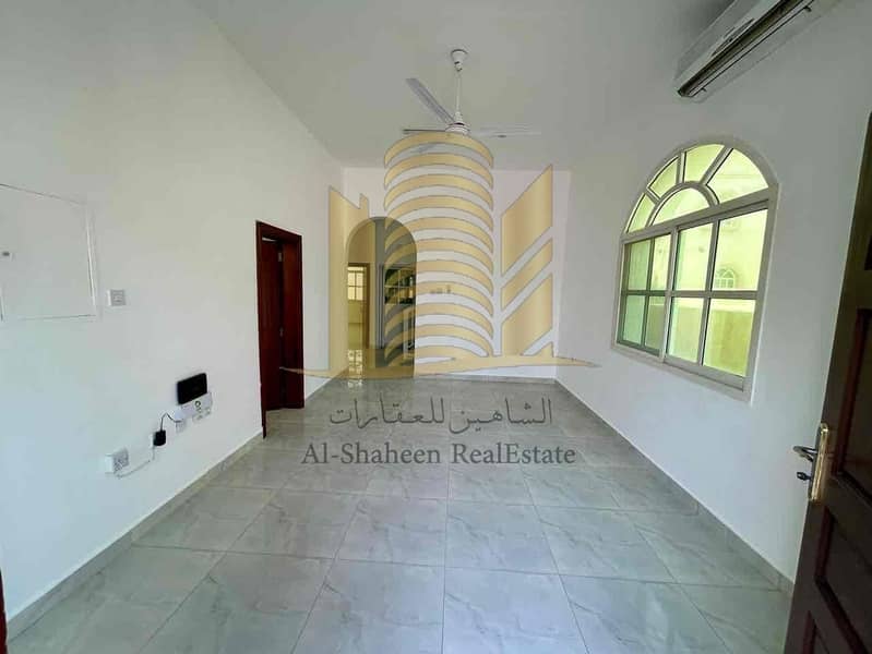 10 d29b33d1-bbf0-4730-be38-5ab88d82b814. jpg