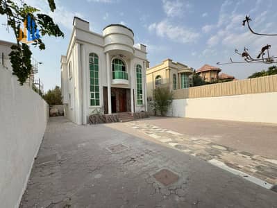 5 Bedroom Villa for Sale in Al Rawda, Ajman - photo_5778129437747955264_y. jpg