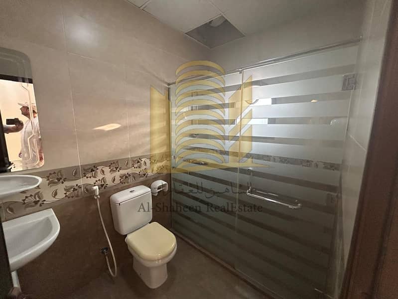 8 5b1215da-e536-42e6-980f-cb5bd6a5ea47. jpg