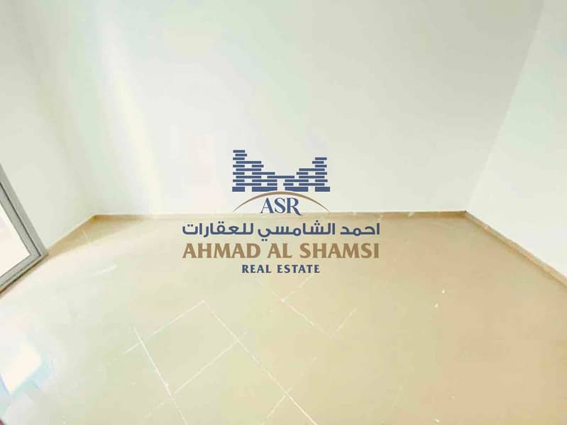 11 83ab1cbb-f7fc-420c-adf2-f1bebbe94cfc. jpg
