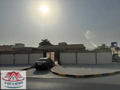فيلا اربعة غرف سكني تجاري علي الشارع العام في الغافية