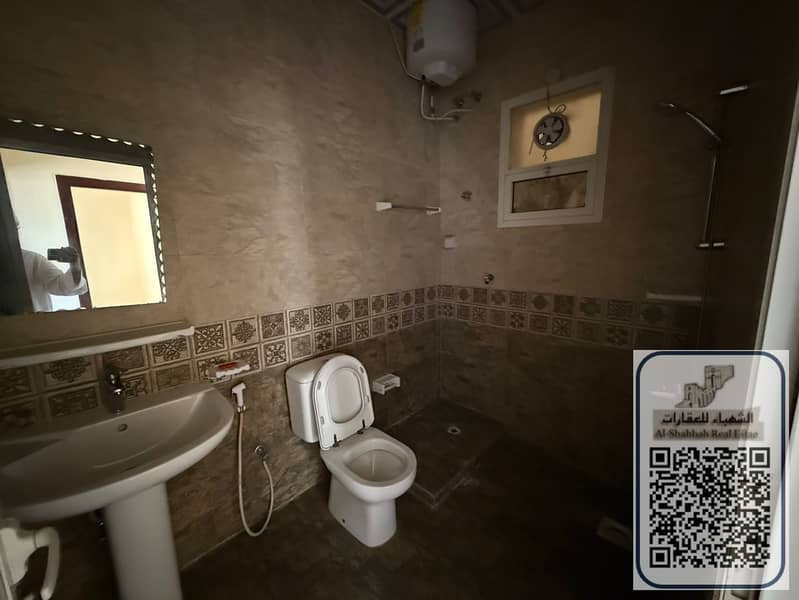 8 1fb65d3d-c6f9-4c86-8974-23583af80eab. jpeg
