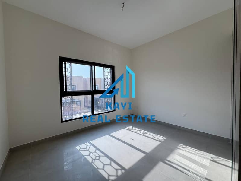 9 ssc4bhk17. jpeg
