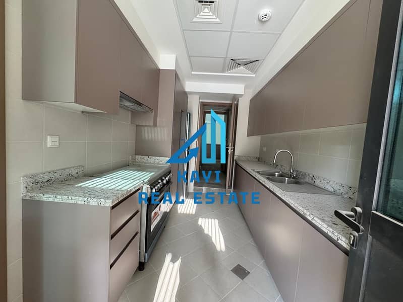 17 ssc4bhk9. jpeg