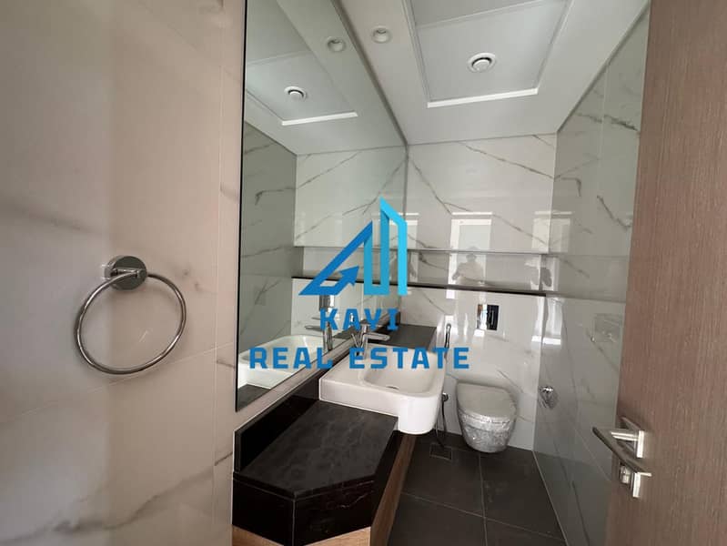 21 ssc4bhk4. jpeg