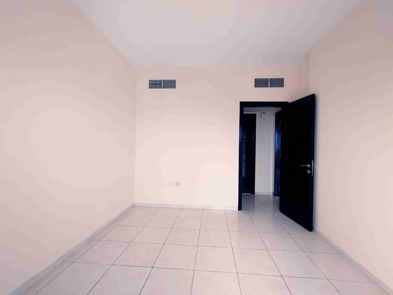 11 1000293790. jpg