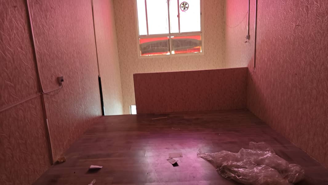 4 shop rolla al ansari building (10). jpeg