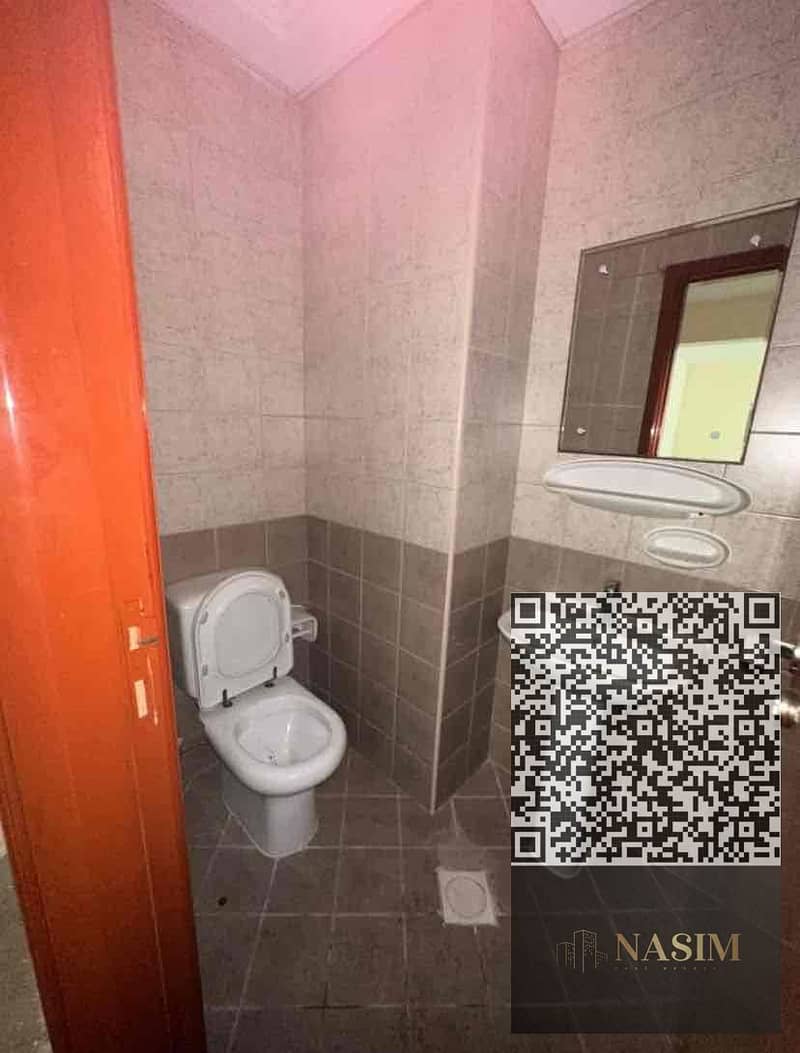 8 d85cfa3f-3e78-431e-8b13-abee88c2ee16. jpg