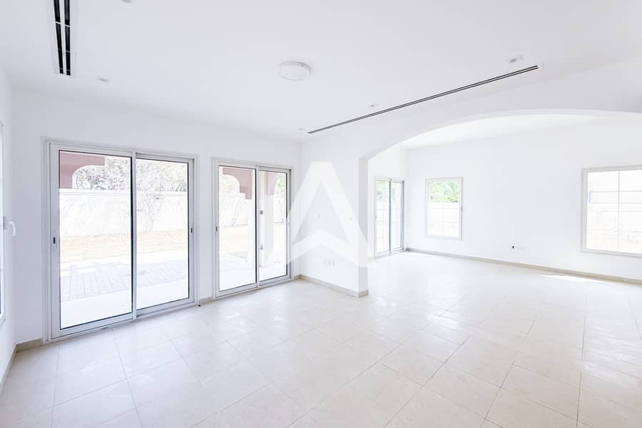 Prime Location | Spacious Villa | Huge Plot