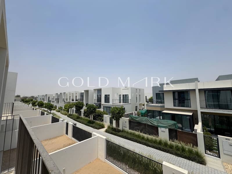 位于山谷小区,娜拉联排别墅 3 卧室的别墅 140000 AED - 12346328 位于山谷小区,娜拉联排别墅 3 卧室的别墅 140000 AED - 12346328