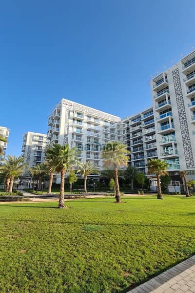1 Bedroom Flat for Sale in Dubai Studio City, Dubai - glitz-3-24435_xl. jpg