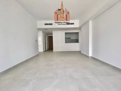 2 Bedroom Flat for Rent in Aljada, Sharjah - IMG_4668. jpeg