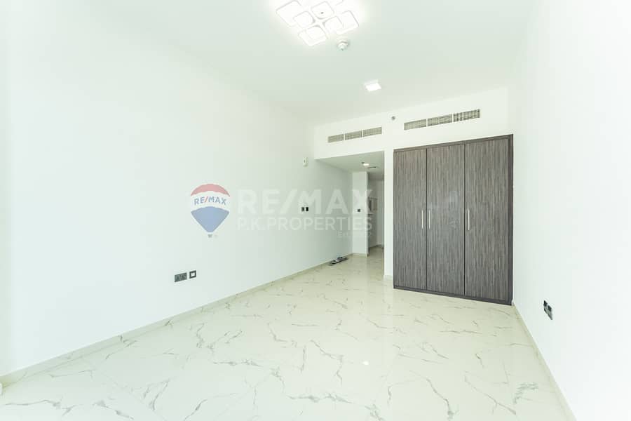 شقة في برج جيباس،أرجان 55000 درهم - 12346825