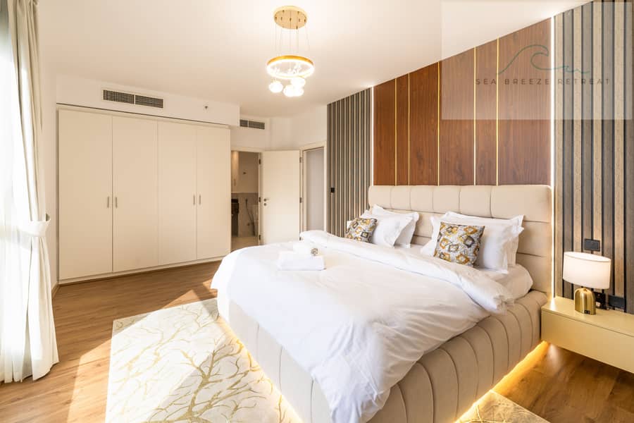 25 R6M22030-HDR. jpg