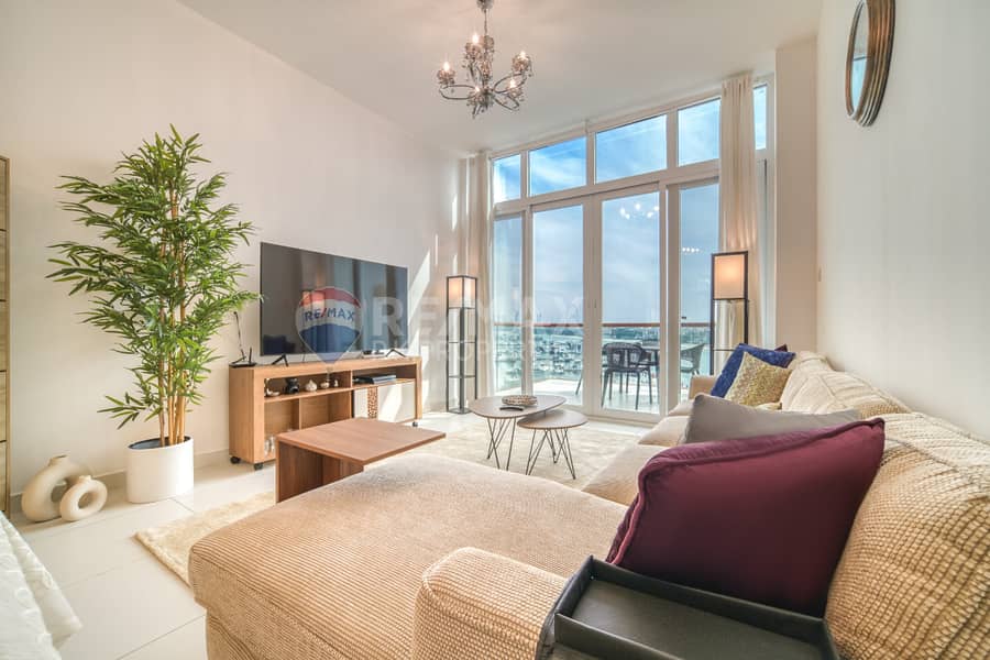 Vacant | Upgraded | Fully Furnished Vacant | Upgraded | Fully Furnished