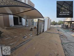 للتملك الحرجميع الجنسيات باتمويل بنكي او كاش للبيع في عجمان فيلا فاخرة بالمويهات2 قابل للتفاوض طابقين 5غرف نوم ماستر مع مجلس وصاله كبيره شامل مكيفات