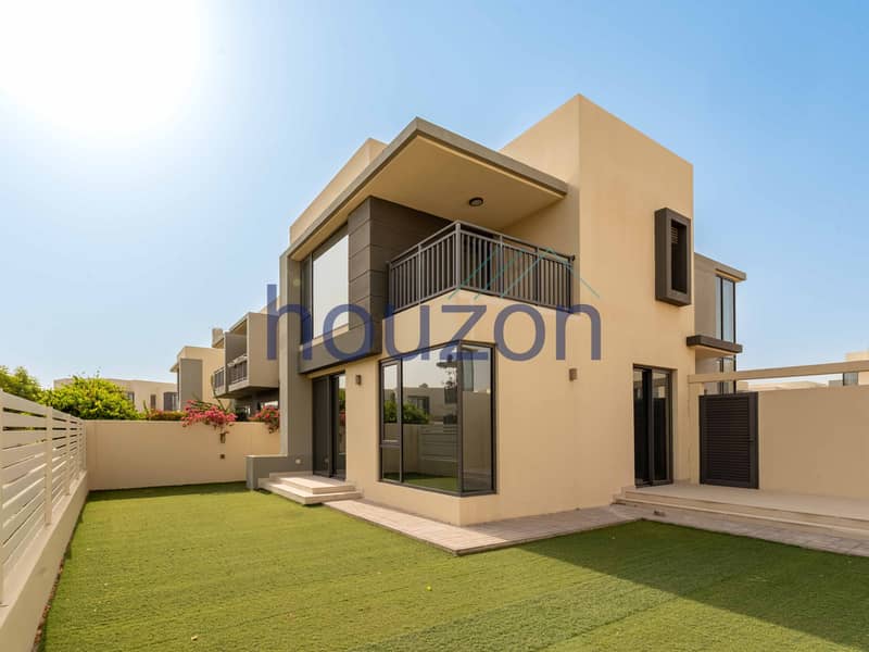 Chiller Free 4BR + M/R | Corner Unit | Large Plot