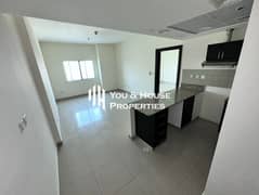 شقة في المساكن الحمراء،مدينة دبي الرياضية 1 غرفة 60000 درهم - 12348101