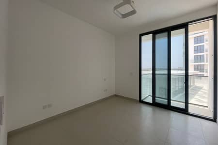 Studio for Sale in Ajmal Makan City - Sharjah Waterfront, Sharjah - Spacious Studio | Beach Access | Mortgage Buyer
