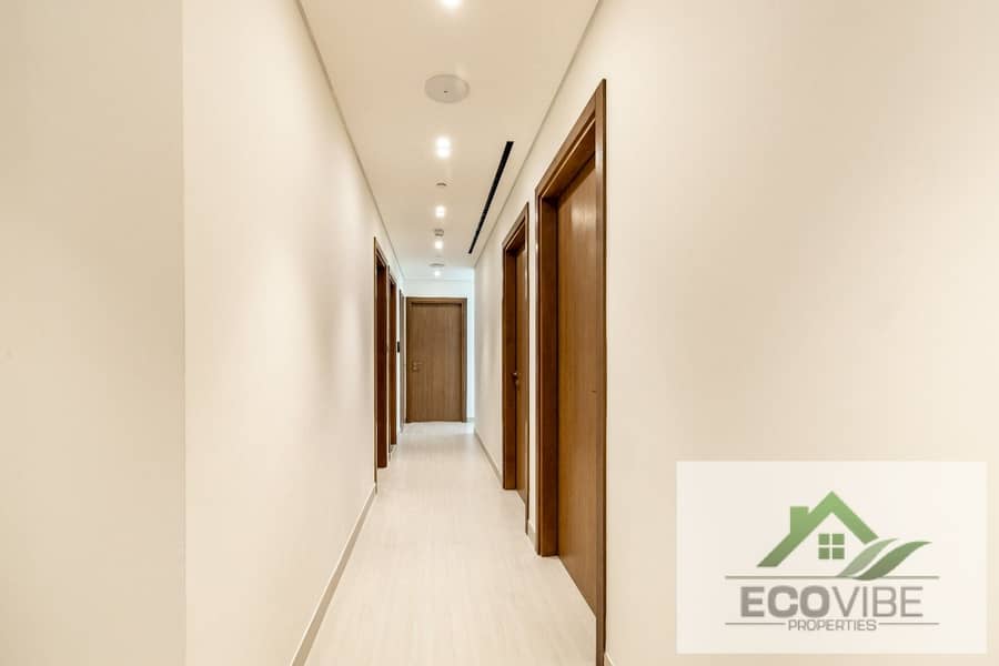 2 Bed Plus Maid, Canal view, Brand New Luxury Apartment - Image 10