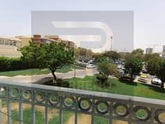 استوديو مفروش | رائع | قريب من المترو | جاهز للسكن