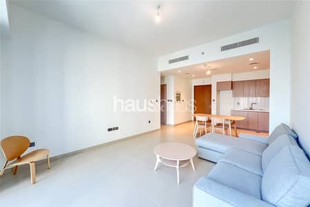 1 Bedroom Flat for Rent in Downtown Dubai, Dubai - Unfurnished | Available Now | Large Layout