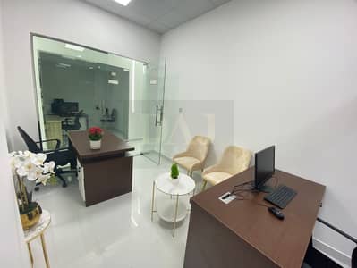 مکتب  للايجار في القرهود، دبي - 4c3c14e3-9cbb-4322-827a-cb624f7d77b6. jpg