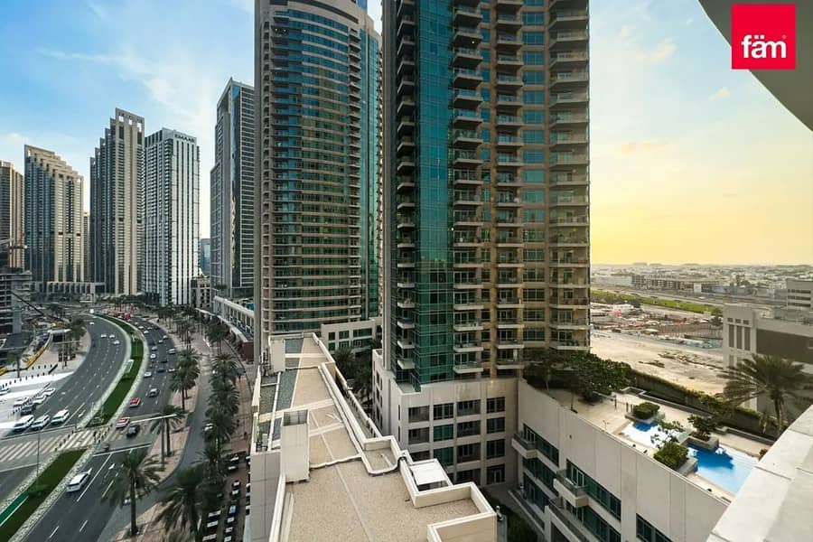 Квартира в Дубай Даунтаун,Лофтс,Лофты Восток, 2 cпальни, 185000 AED - 12350261 Квартира в Дубай Даунтаун,Лофтс,Лофты Восток, 2 cпальни, 185000 AED - 12350261