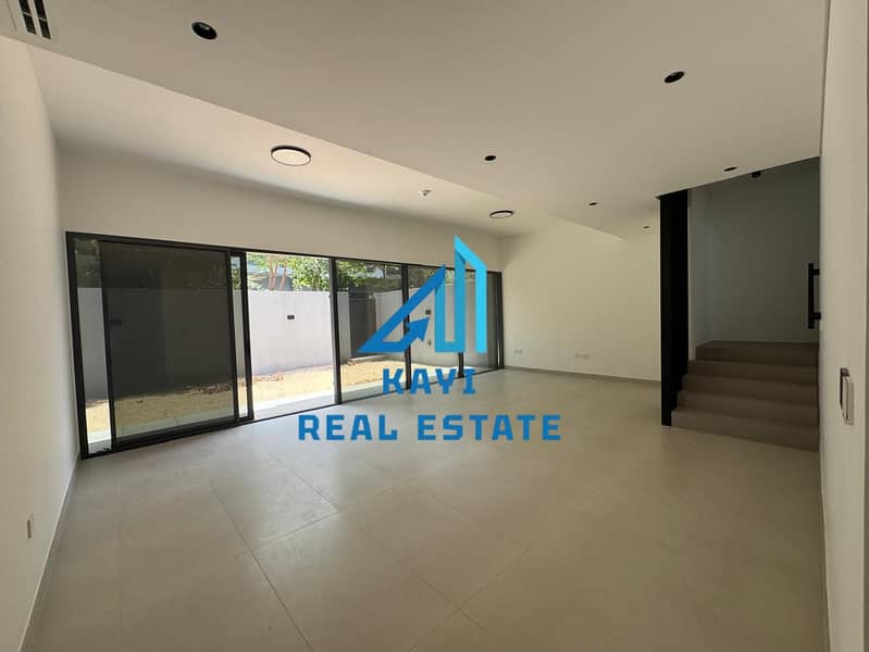 13 rubimsr3bhk10. jpeg