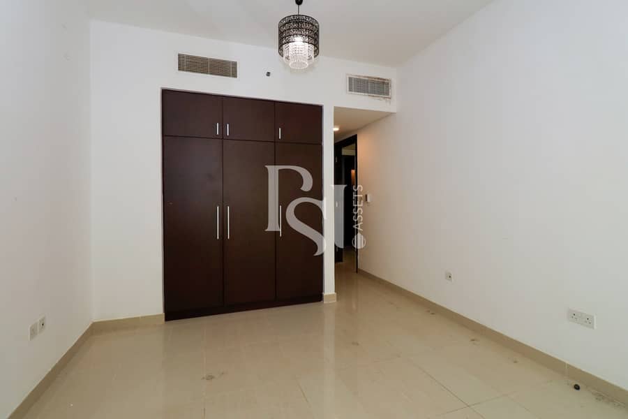 5 Burooj-views-marinasquare-al-reem-island-abu-dhabi-bedroom (1). JPG