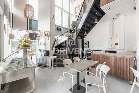 Shop for Rent in Deira, Dubai - Ready Retail for F and B | prime Location