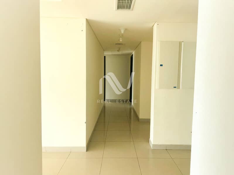 8 Tala Tower_0003_expand 6. jpg