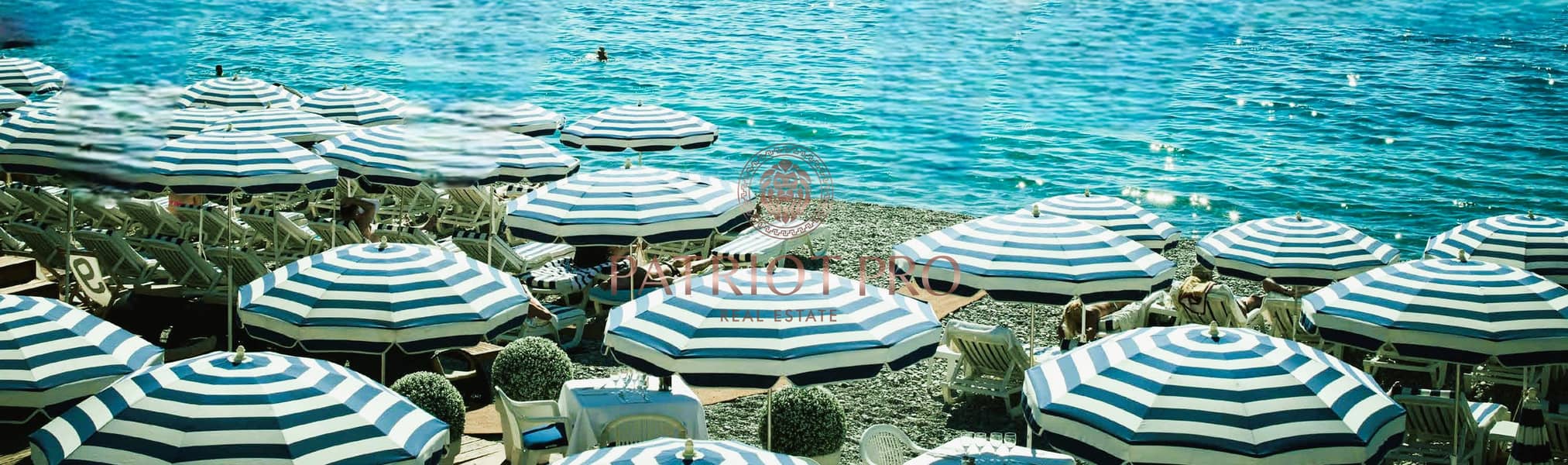 11 Lagoons_Nice_page-0002. jpg