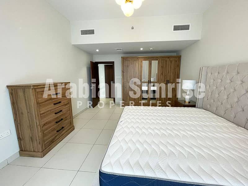 5 Reflection-B1505-1BR-Bedroom-1. jpg
