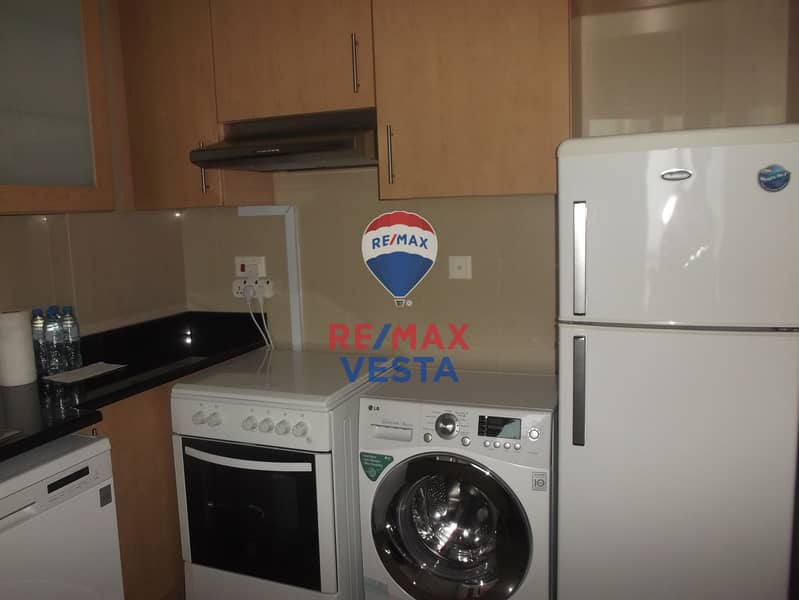 10 sun tower 1bed , 115K (3). JPG